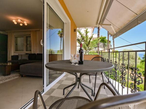 Apartments Villa Slavica Ičići Εξωτερικό φωτογραφία